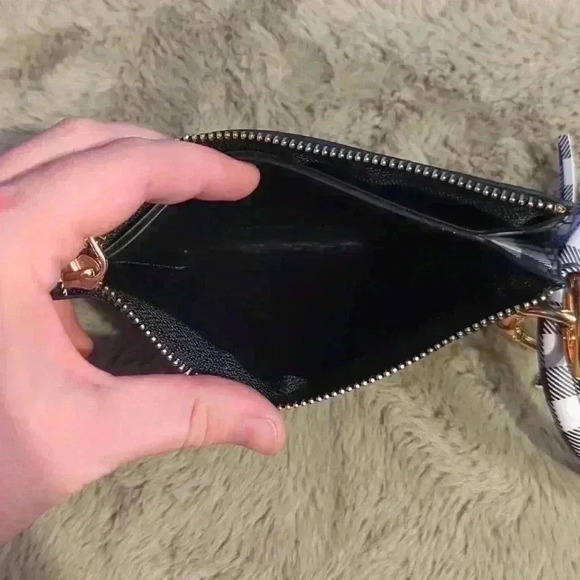 Buffalo Plaid Black+White Checkered Keychain Bangle Mimi Clutch Wallet Size - Picture 5 of 6